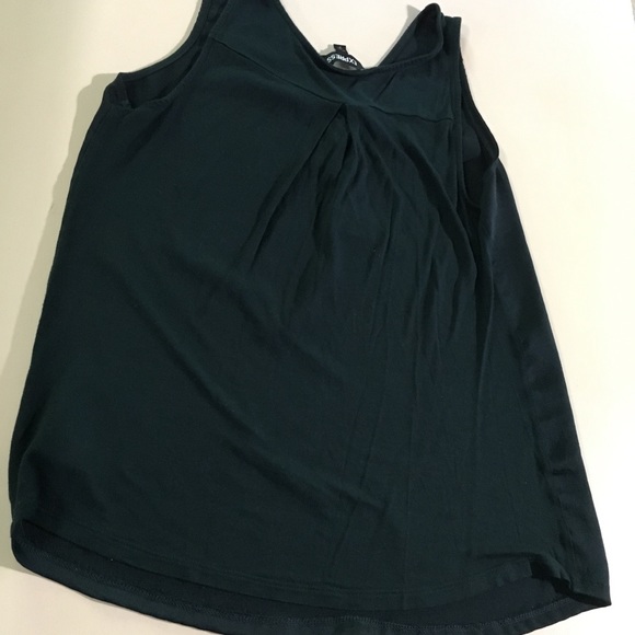 EXPRESS Solid Black V-Neck Button Front Light Tank - Picture 6 of 10